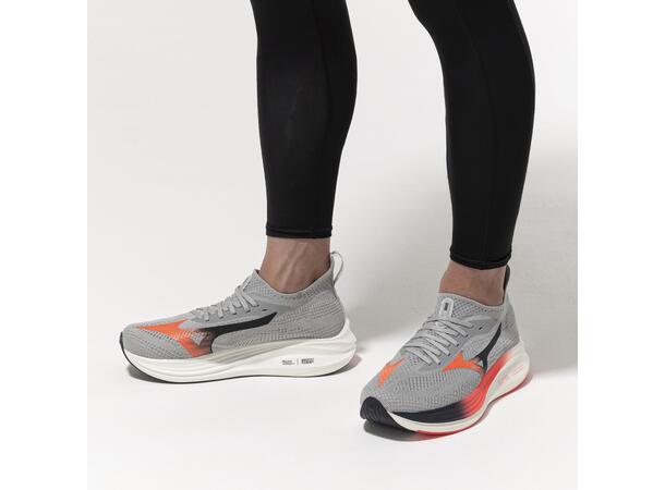 Mizuno Neo Zen Grå/Sølv 9,5 Sesongens farge! 