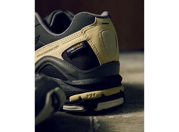 Wave Rider 10 Cordura Sort/Grå 9,5 Ikoniske sneakers 