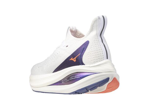 Mizuno Neo Vista 2 W Hvit/Mørk Blå 6 Endelig tilbake - bedre enn noen gang 